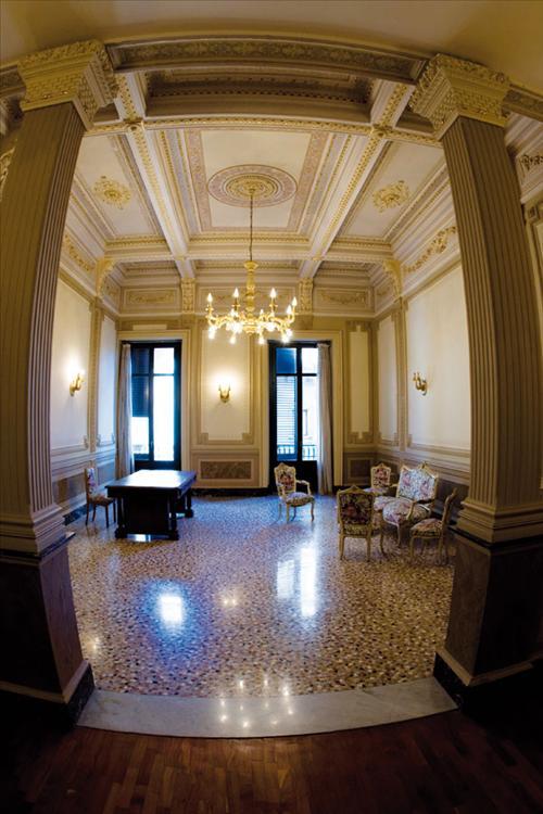 Residence Hotel La Vetreria Катания Интериор снимка